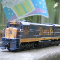 Athearn Santa Fe U33C
(Another One)