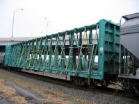 Train-CenterSpineCar-000.JPG