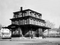 1951-04-21 Flemington NJ LV Station - for upload.jpg