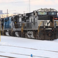 NS9879 idling w/ 4 other units, Ludlow Yard, Ky 1-30-09