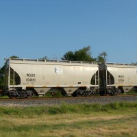 More 100-ton covered hoppers in sand service, Muskogee,OK