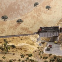 Caliente-Bodfish Rd overpass (n scale) 2013-08-10