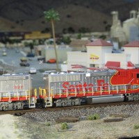 Locomotives & rolling stock - n scale
