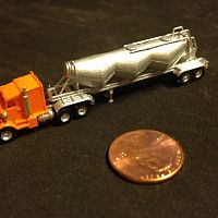 Dry bulk trailer