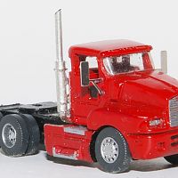 Showcase Miniatures KW T600 with T800 Mirrors