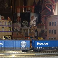 Z Scale Pan Am Railways Cars (7)