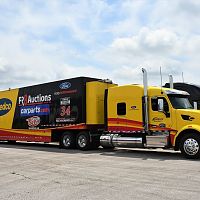 TaT_Michael-McDowell-NASCAR-Cup-Series-hauler-Peterbilt_0222