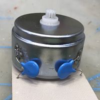 Capacitors added to Tortoise motor