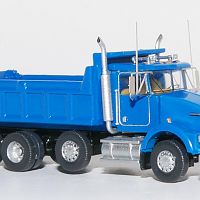 Trainworx Kenworth T800 dump truck – Winner of the 20th Annual New N Scale Vehicle of the Year Award