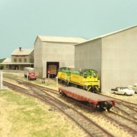 Sand Springs Railway - Yuba Steel Fabrication in West Sand Springs - the Brown Fruit company and the Sinclair Station (both scratch built) and from a N Trak module I had almost 20 years ago.