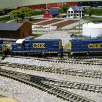 Atlas GP15-1 is helping a couple of GP38's. I have to say these are very nice locos from Atlas and they run great too.