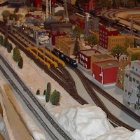 N Scale Projects Diesel fueling station w view of city Layout in storage as is
