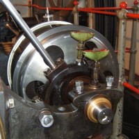 A single cylinder steam engine - 4
