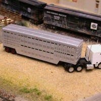 Forty Foot Stock Trailer by Lineside Models