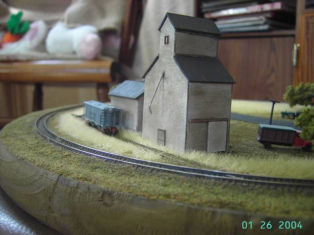 close up of the track