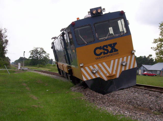 CSX 's GMRS1 derailmented, Rose Hill, NC 8/16/06
