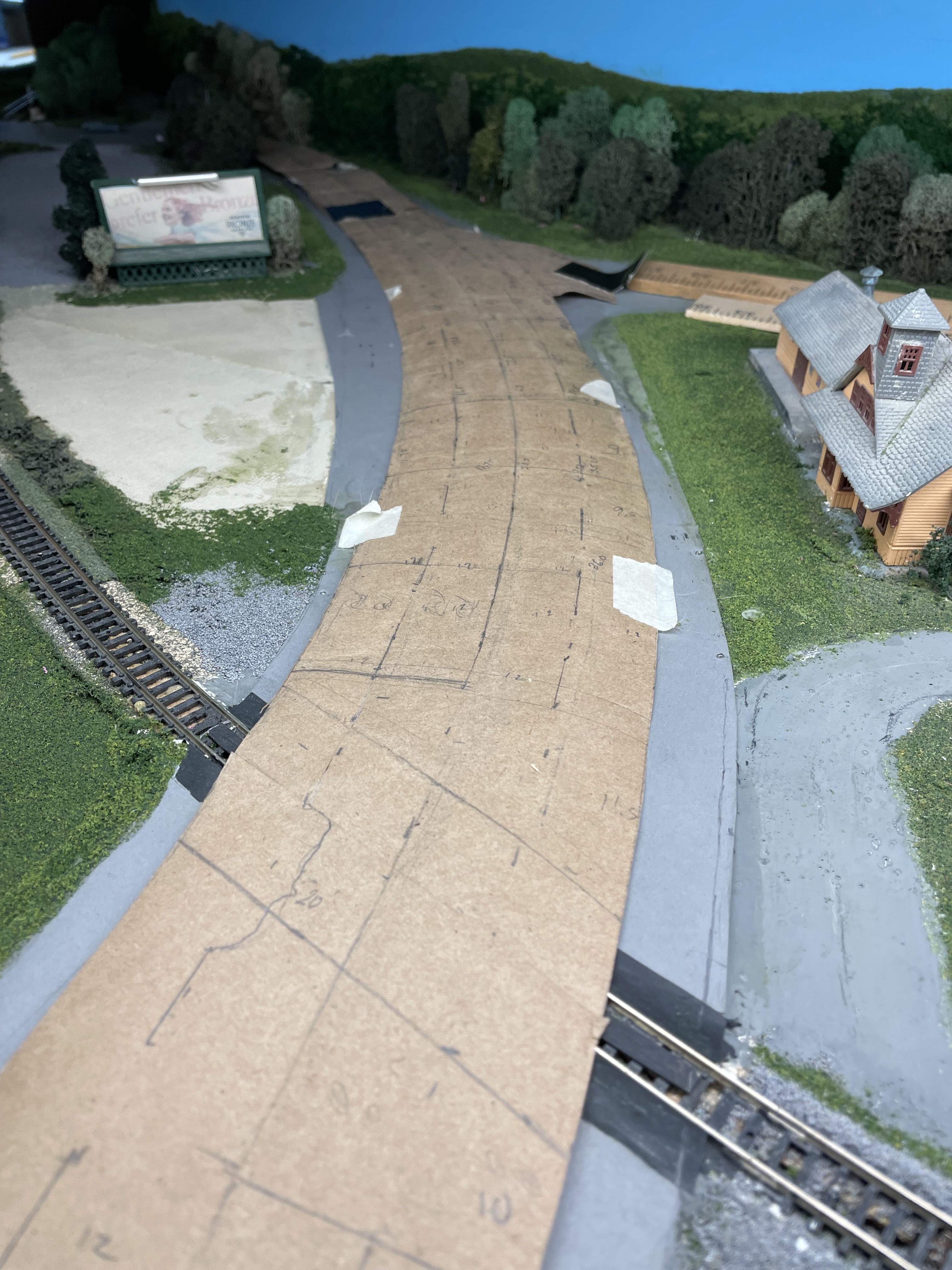 Kraft paper template of curved road lanes