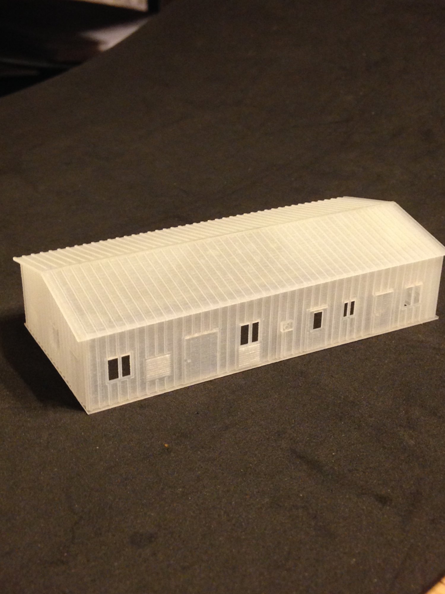 Small Wharehouse Z scale