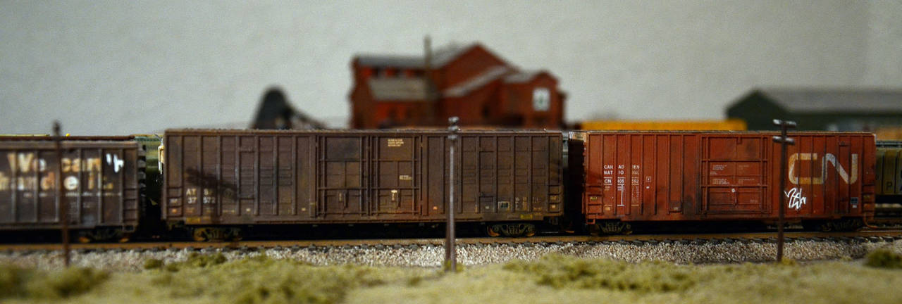 some weathered boxcars ...