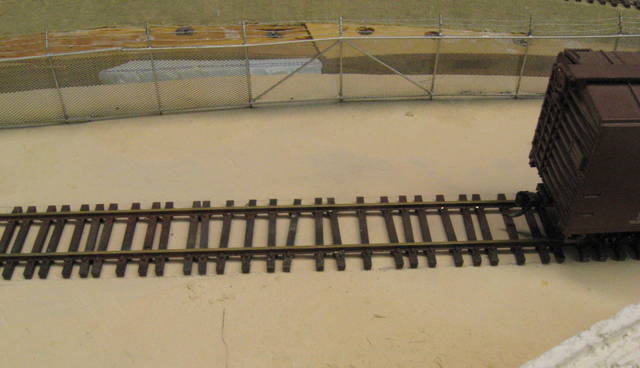 Track_for_a_siding_-_tie_spacing_3-27-2010_11-46-29