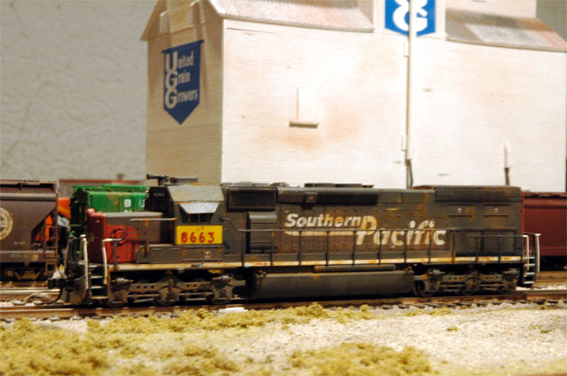 UP patched SP SD40T-2 # 8663